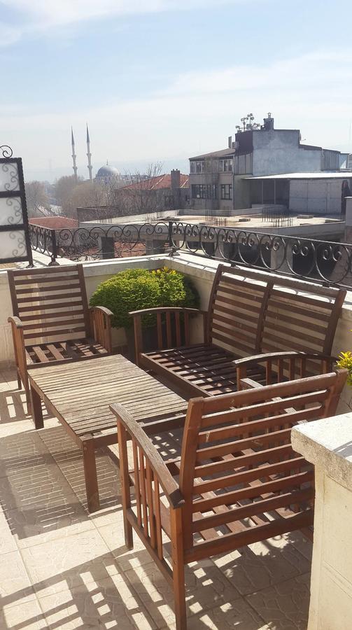 Galata Cicek Suites Istanbul Exterior photo
