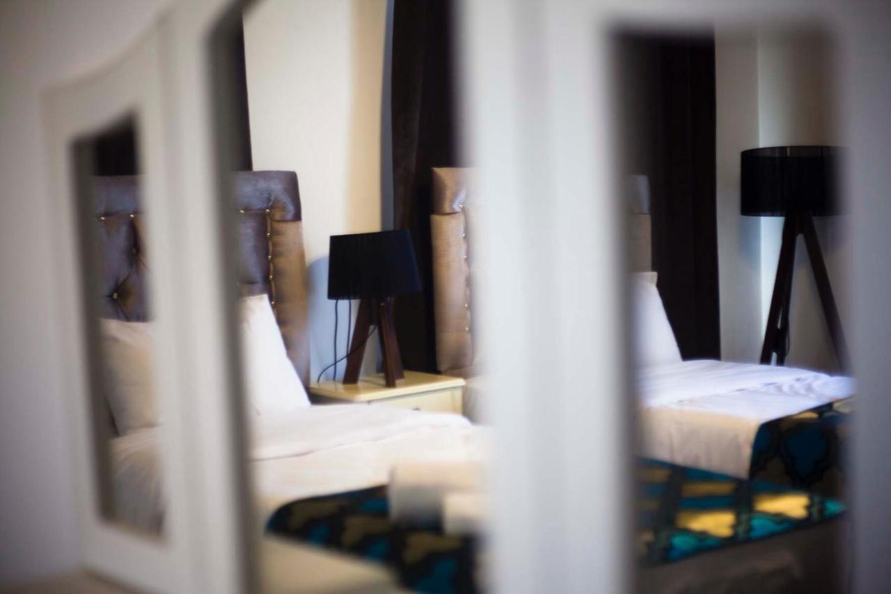 Galata Cicek Suites Istanbul Exterior photo